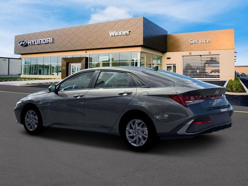 New 2026 Hyundai Elantra Blue image 4