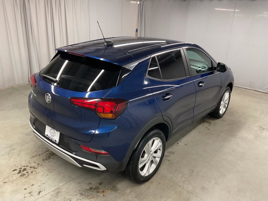 Used 2022 Buick Encore GX Preferred w/ Cold Weather Comfort Package AWD/4WD image 10