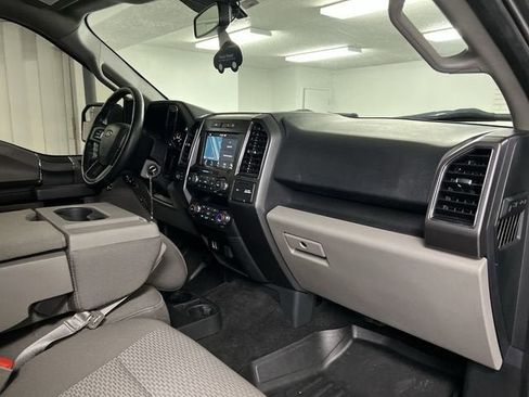 Used 2019 Ford F150 XLT w/ Equipment Group 302A Luxury AWD/4WD image 29