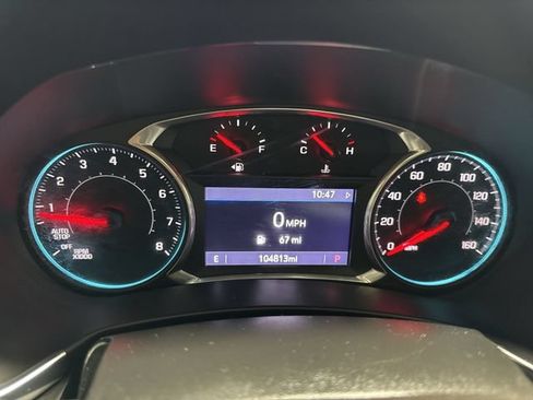 Used 2020 Chevrolet Equinox Premier AWD/4WD image 16