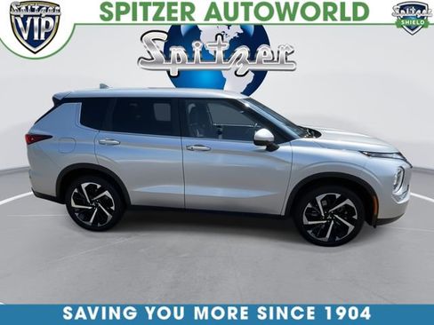 Used 2023 Mitsubishi Outlander SE FWD image 10