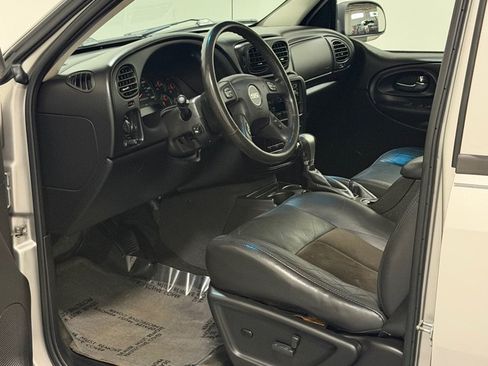 Used 2006 Chevrolet TrailBlazer LT w/ SS Package AWD/4WD image 8