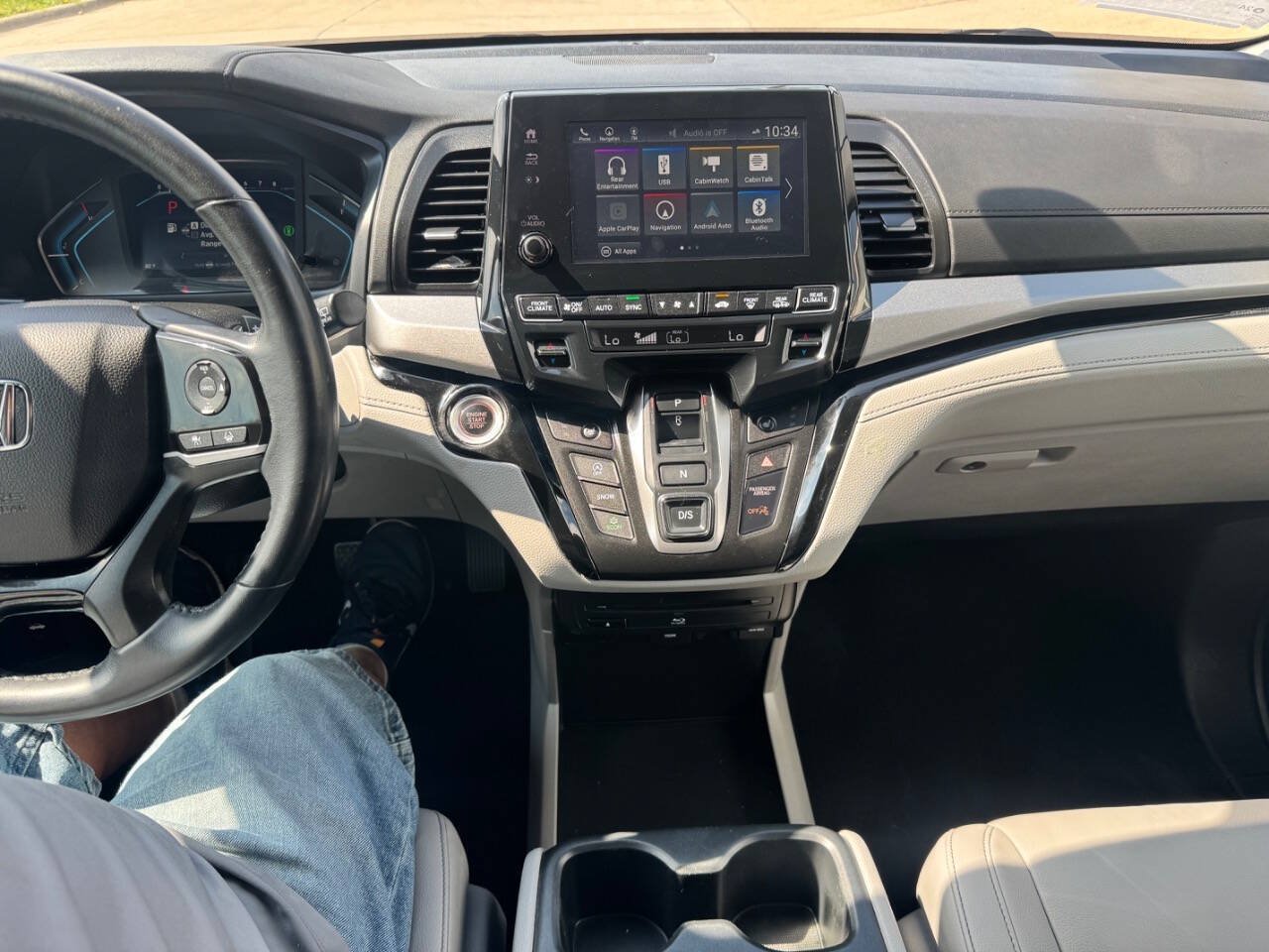 Used 2023 Honda Odyssey Touring image 19
