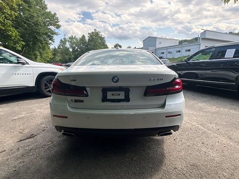 Used 2023 BMW 530i xDrive w/ Premium Package AWD/4WD image 9