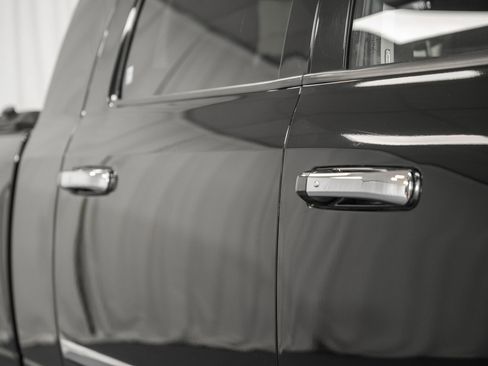 Used 2014 RAM 2500 Longhorn image 15