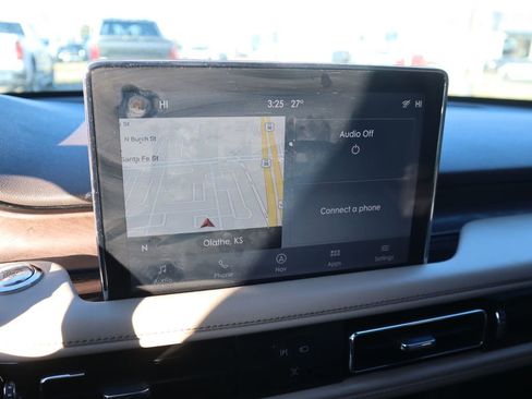 Used 2020 Lincoln Aviator Reserve w/ Equipment Group 202A image 40