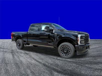 New 2025 Ford F250 Platinum w/ FX4 Off-Road Package
