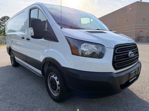 Used 2019 Ford Transit 150 130 Low Roof RWD image 33