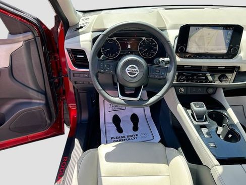 Certified 2021 Nissan Rogue SL w/ Premium Package FWD image 20