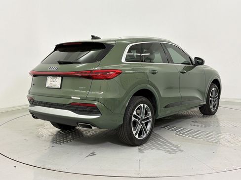 Certified 2025 Audi Q5 Premium w/ Convenience Package image 9