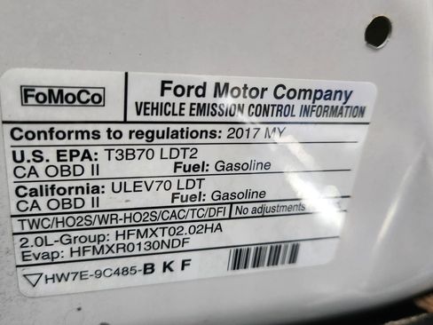 Used 2017 Ford Escape Titanium image 56