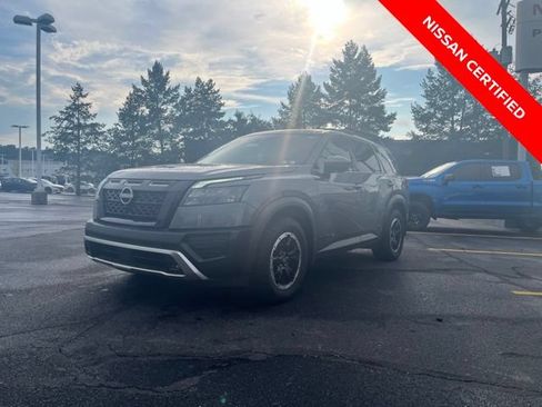 Certified 2024 Nissan Pathfinder Rock Creek AWD/4WD image 4