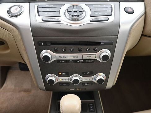 Used 2011 Nissan Murano SL FWD image 28