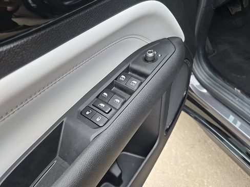 Used 2024 Jeep Compass Limited w/ Elite Group image 31