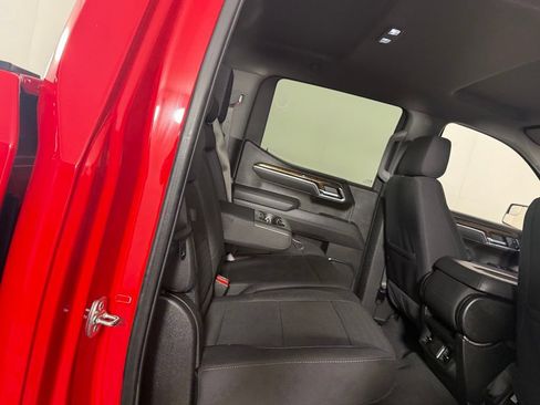 Used 2025 GMC Sierra 1500 Elevation AWD/4WD image 29