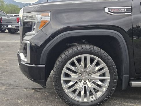 Used 2019 GMC Sierra 1500 Denali w/ Denali Ultimate Package AWD/4WD image 6