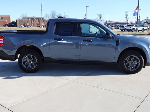 New 2025 Ford Maverick XLT w/ Equipment Group 301A image 4