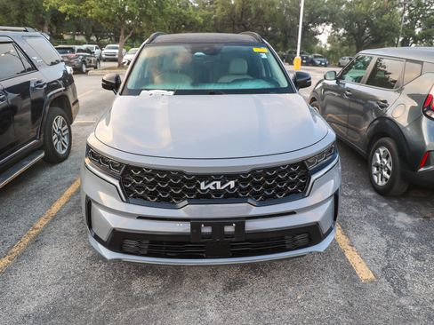 Used 2022 Kia Sorento SX AWD/4WD image 5
