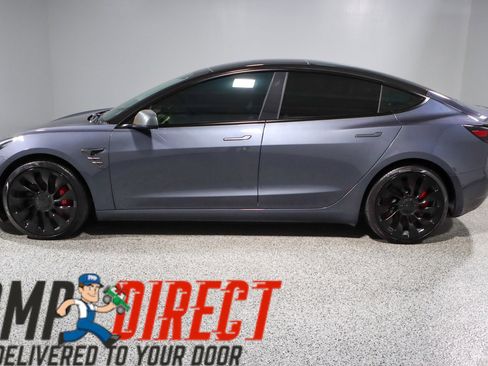 Used 2023 Tesla Model 3 Performance image 10