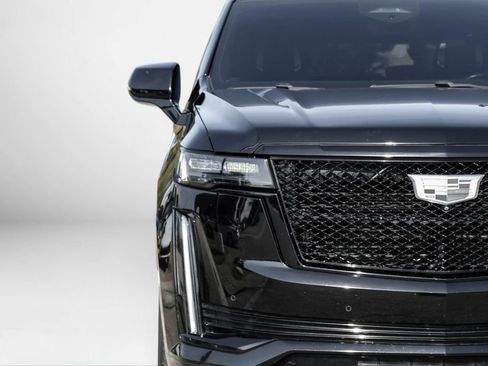 Used 2021 Cadillac Escalade Sport Platinum image 41