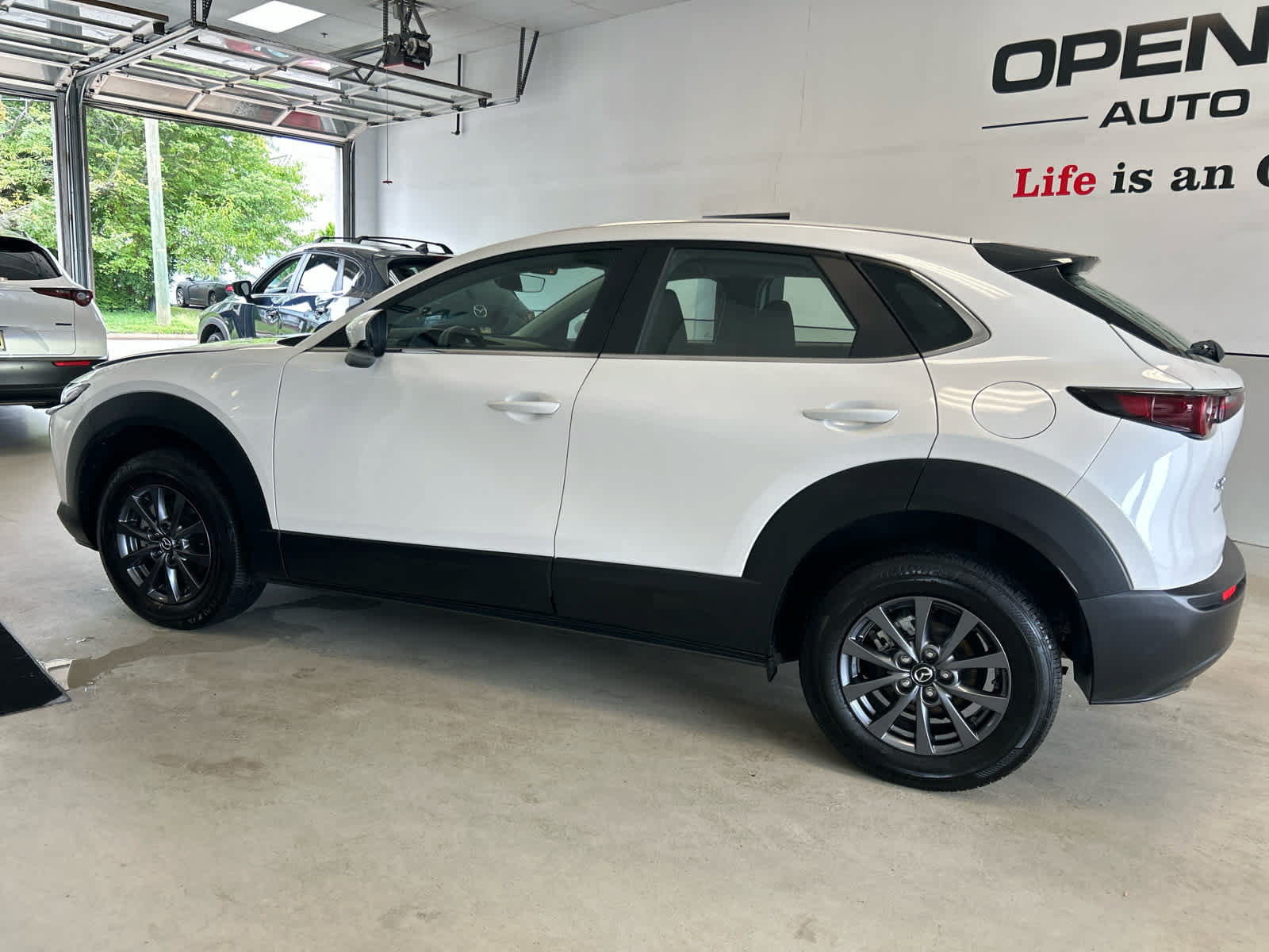 Certified 2024 MAZDA CX-30 AWD 2.5 S image 3