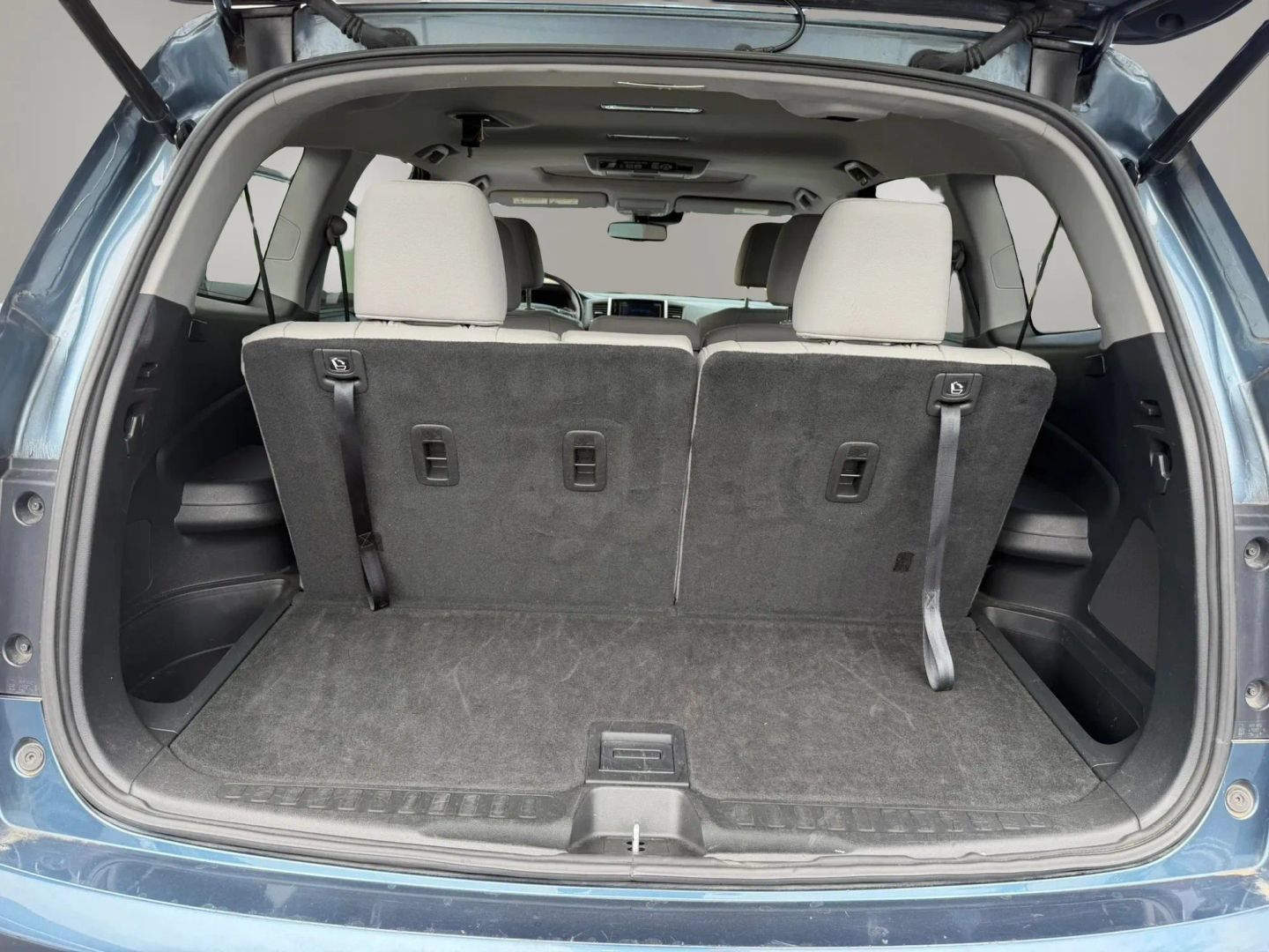 Used 2017 Honda Pilot Touring image 14