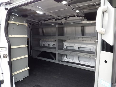 Used 2023 Ford Transit 250 Low Roof RWD image 29