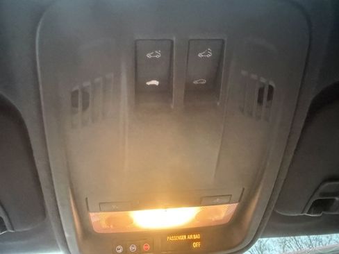 Used 2016 Chevrolet Cruze Premier FWD image 21