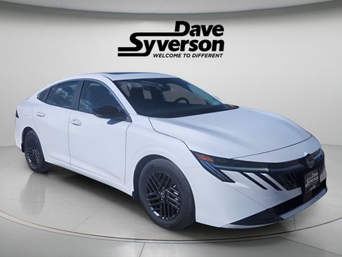 Used 2026 Nissan Sentra SV w/ SV Convenience Package FWD image 3