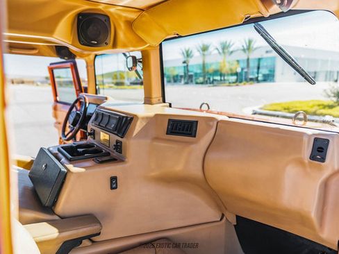 Used 2002 HUMMER H1 4-Door Wagon image 54