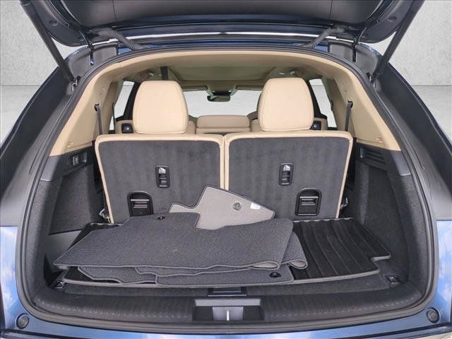 Used 2025 Acura MDX FWD image 6