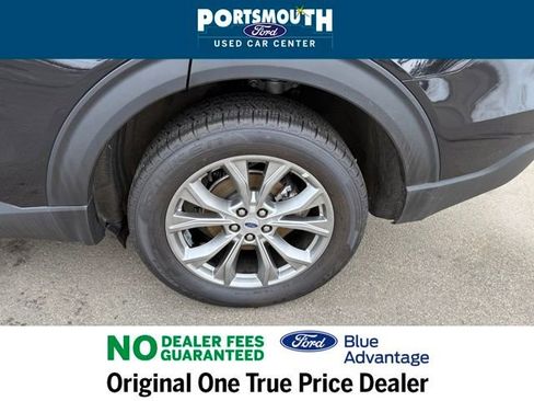 Certified 2023 Ford Explorer Limited w/ Equipment Group 301A image 28