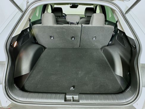 Used 2024 Hyundai Ioniq 5 SEL RWD image 28