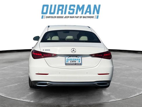 Used 2025 Mercedes-Benz C 300 Sedan image 5