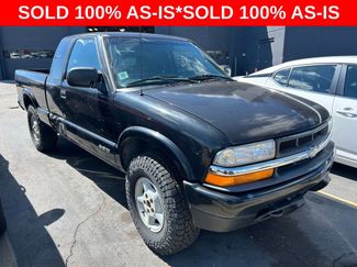 Used 2000 Chevrolet S10 Pickup LS w/ Preferred Equipment Group video 1