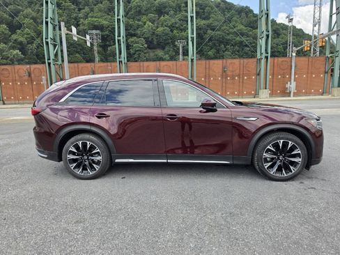 Used 2024 MAZDA CX-90 Plug-In Hybrid w/ Premium Pkg AWD/4WD image 9