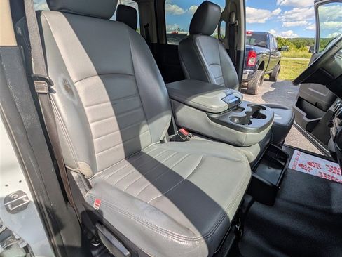 Used 2017 RAM 3500 Tradesman AWD/4WD image 19