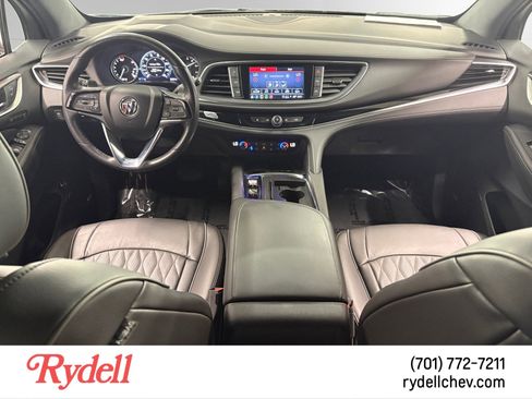 Used 2024 Buick Enclave Avenir w/ Avenir Technology Package AWD/4WD image 12