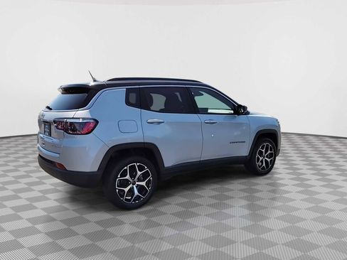 Used 2025 Jeep Compass Limited AWD/4WD image 8