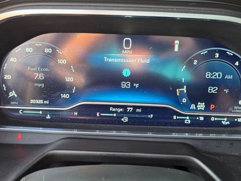 Used 2023 Chevrolet Tahoe Z71 w/ Luxury Package AWD/4WD image 28