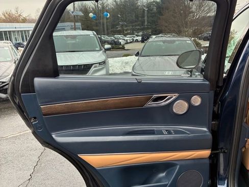 Used 2023 Genesis GV80 2.5T w/ Prestige 20" Package image 48