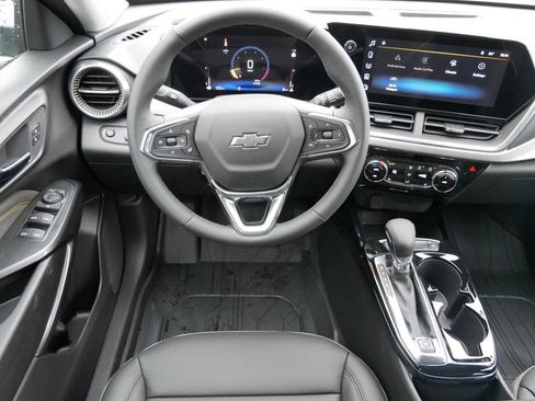 New 2026 Chevrolet Trax ACTIV w/ Driver Confidence Package image 17