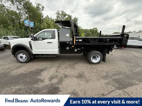New 2025 Ford F550 4x4 Regular Cab Super Duty image 8