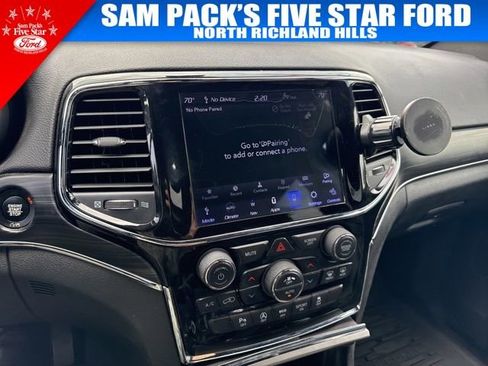 Used 2020 Jeep Grand Cherokee Limited image 9