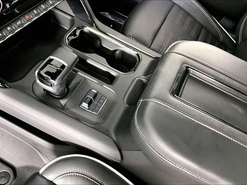 Used 2022 GMC Sierra 1500 AT4X AWD/4WD image 17
