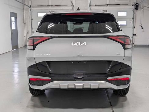 Certified 2023 Kia Sportage SX AWD/4WD image 9