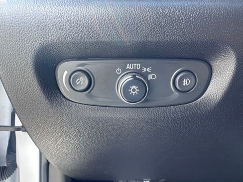 Used 2020 Chevrolet Traverse Premier w/ LPO, Floor Liner Package FWD image 13