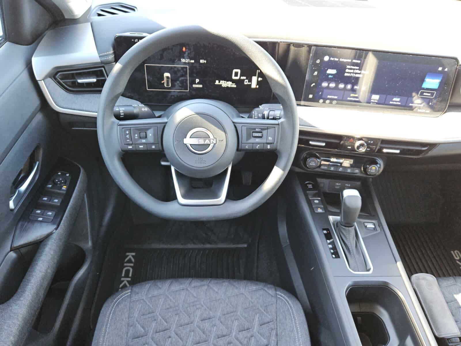 Used 2026 Nissan Kicks SV FWD image 5