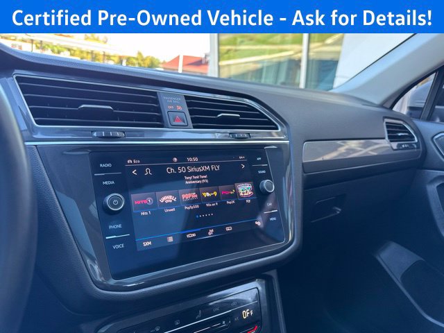 Certified 2023 Volkswagen Tiguan SE w/ Panoramic Sunroof Package AWD/4WD image 11