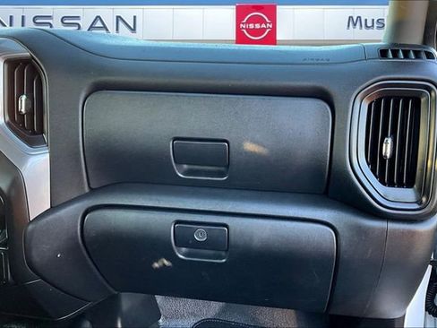 Used 2020 Chevrolet Silverado 2500 W/T w/ WT Convenience Package image 18